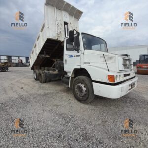 CAMIÓN VOLCADOR MERCEDES BENZ L1624 6X4