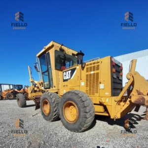 MOTONIVELADORA CATERPILLAR 140H INT. MN400008