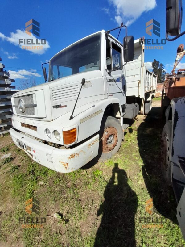 CAMIÓN MERCEDES BENZ L1218 EL - Imagen 3