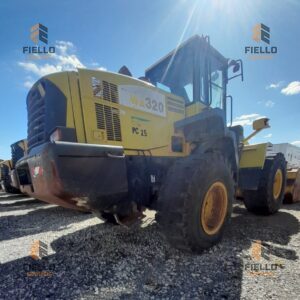 PALA CARGADORA FRONTAL HIDRÁULICA  KOMATSU WA 320 INT. PR600013