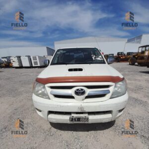 CAMIONETA TOYOTA HILUX 4X4 CABINA DOBLE SRV 3.0 TDI INT. MV 800004